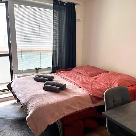 Charismatically Cozy Appartamento Bratislava